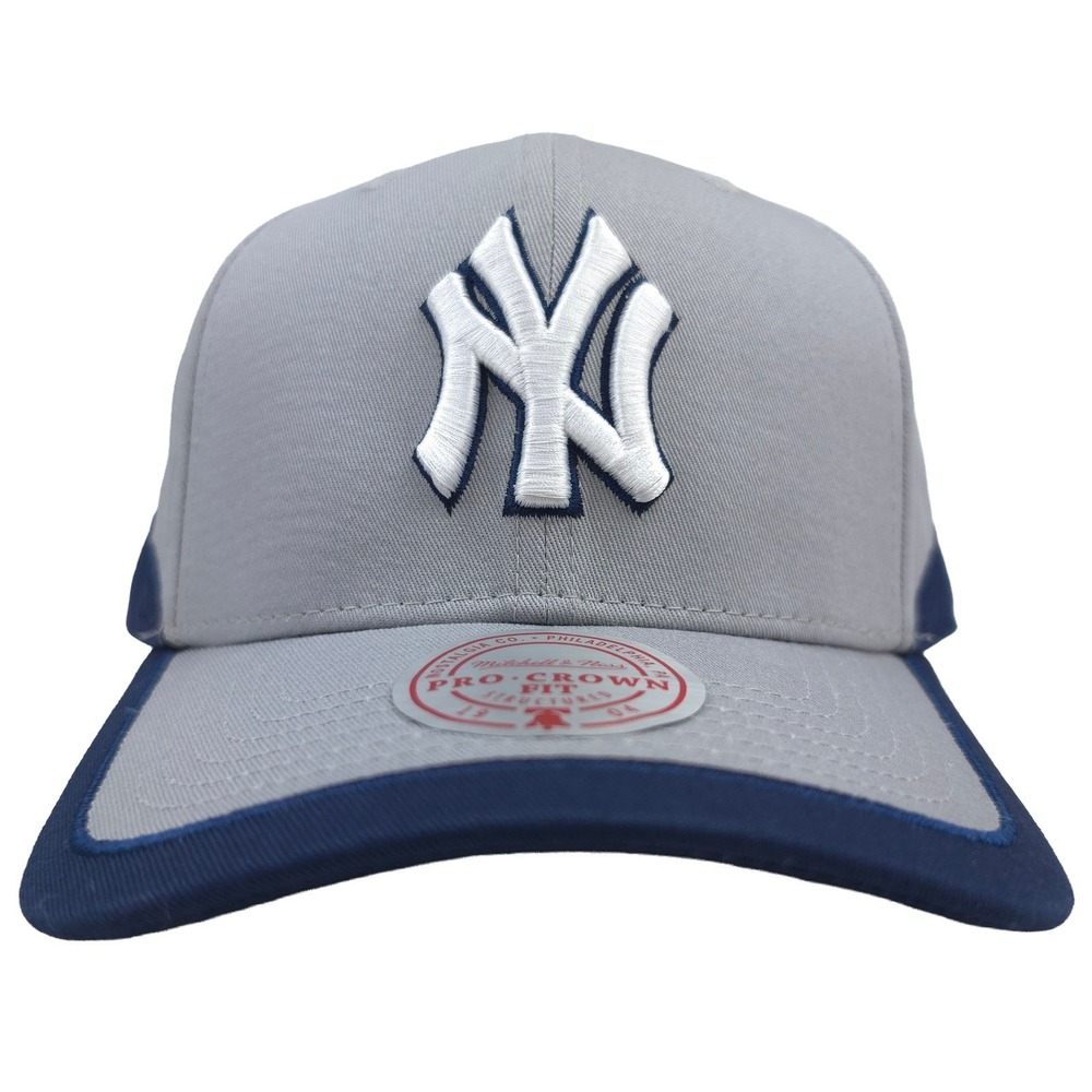 NY Yankees Mitchell & Ness MLB Pro Fit Snapback Hat Cap 3D Logo Gray Navy NWT